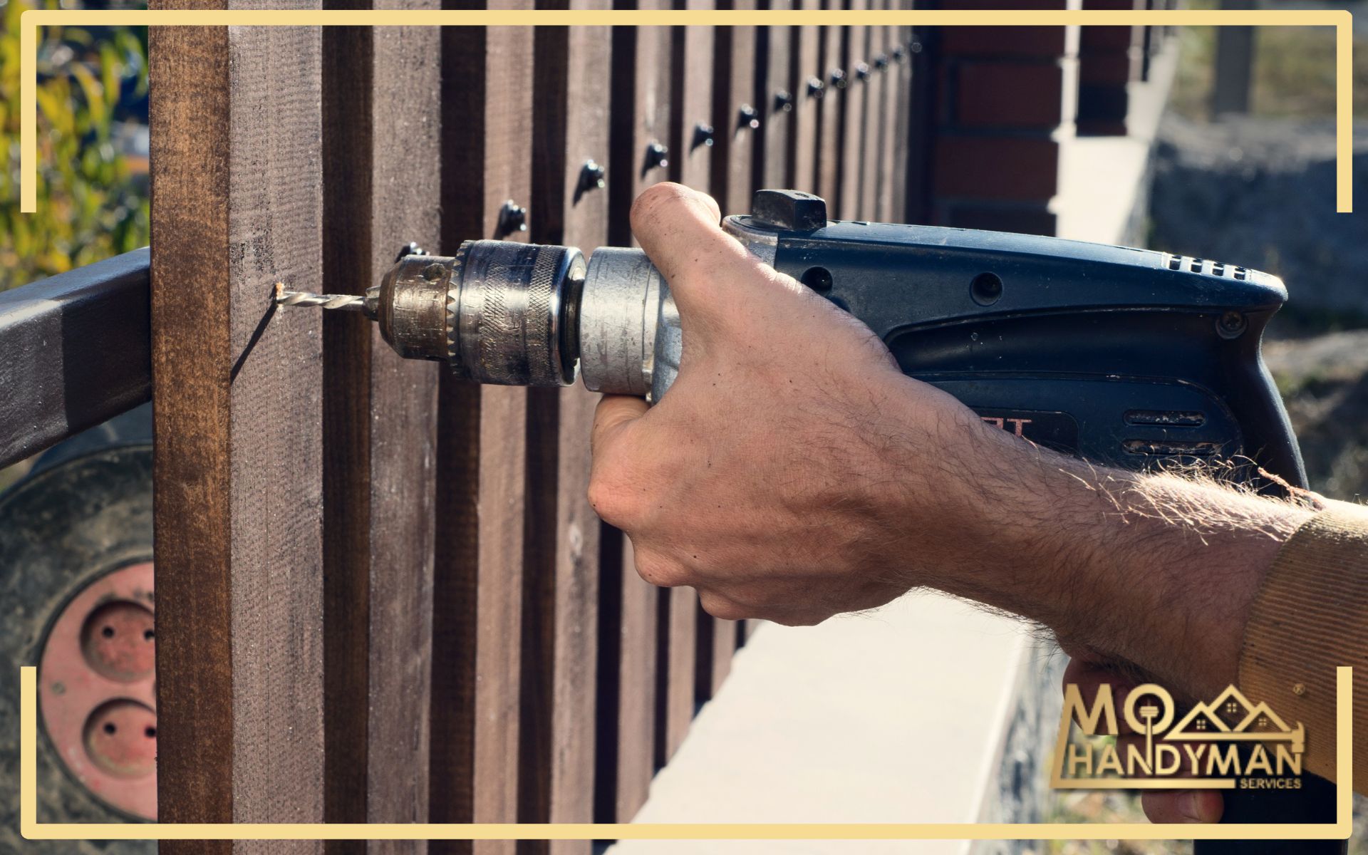 Decorative garden fence